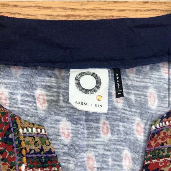 Anthro Akemi + Kin Honey Valley Embroidered Tee - Picture 4 of 6